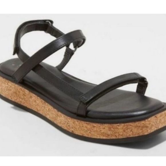 Cute Adjustable Strap Sandal - Picture 1 of 3